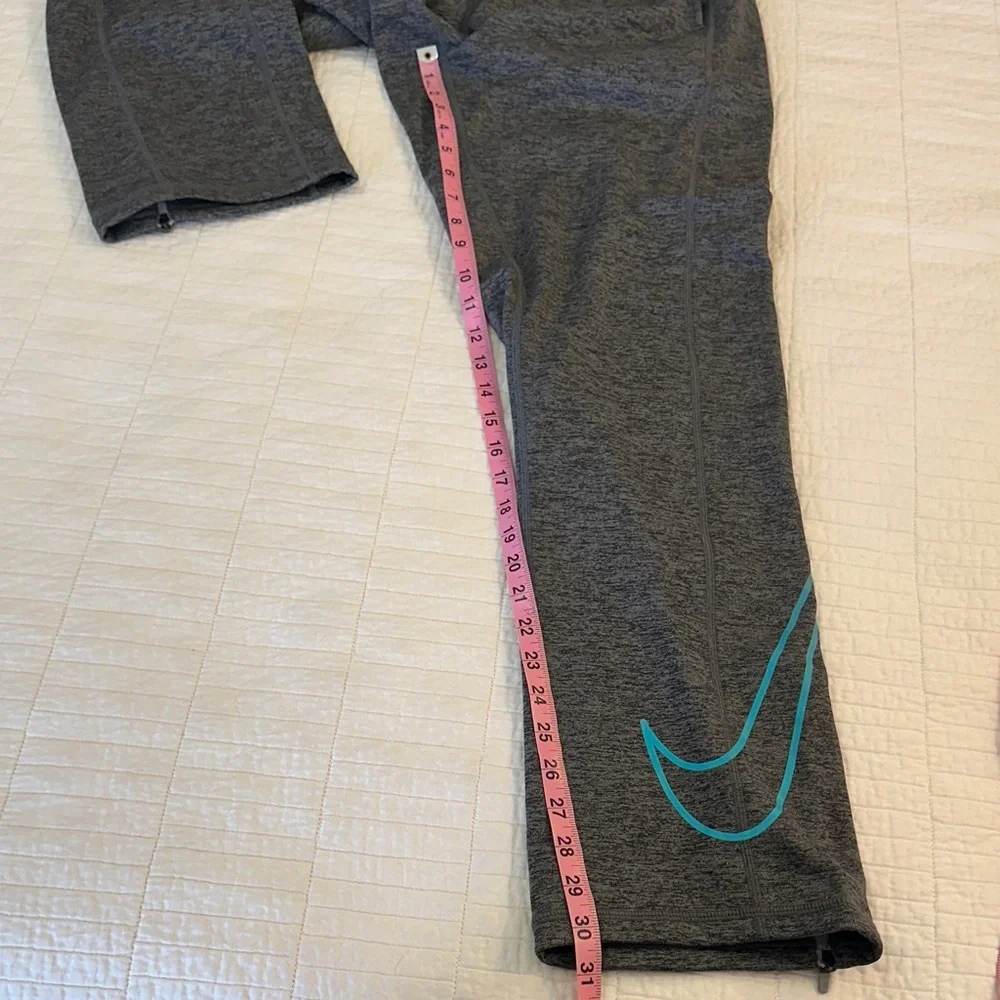 Nike Medium NWT Therma-Fit Gray Swearpant Track Pant - Picture 9 of 10